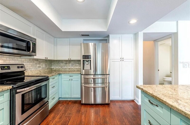 Building Photo - 1599 Brae-Moor Ln