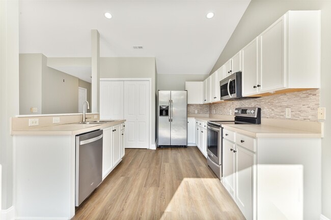 Building Photo - 4008 Scarlet Oak Ct