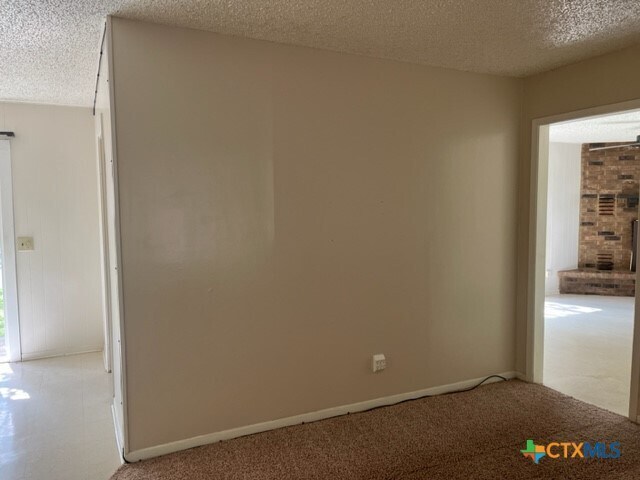 Building Photo - 311 Cindy Dr