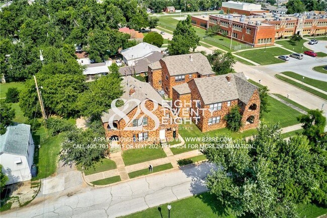 Building Photo - AVAILABLE NOW! CUTE 1st FLOOR 1 BED/1 BATH with BONUS ROOM IN NW OKC!