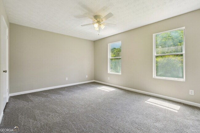 Building Photo - 1819 Singer Way