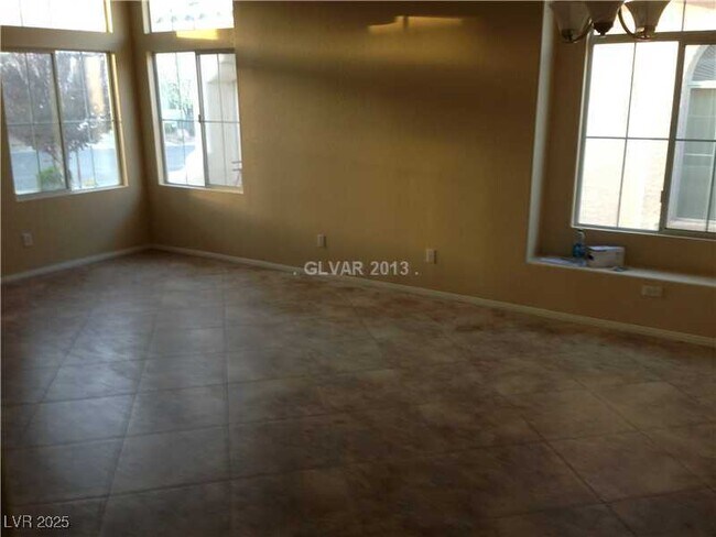 Building Photo - 1020 Windhook St