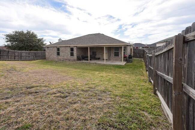 Building Photo - 3703 Frigate Dr