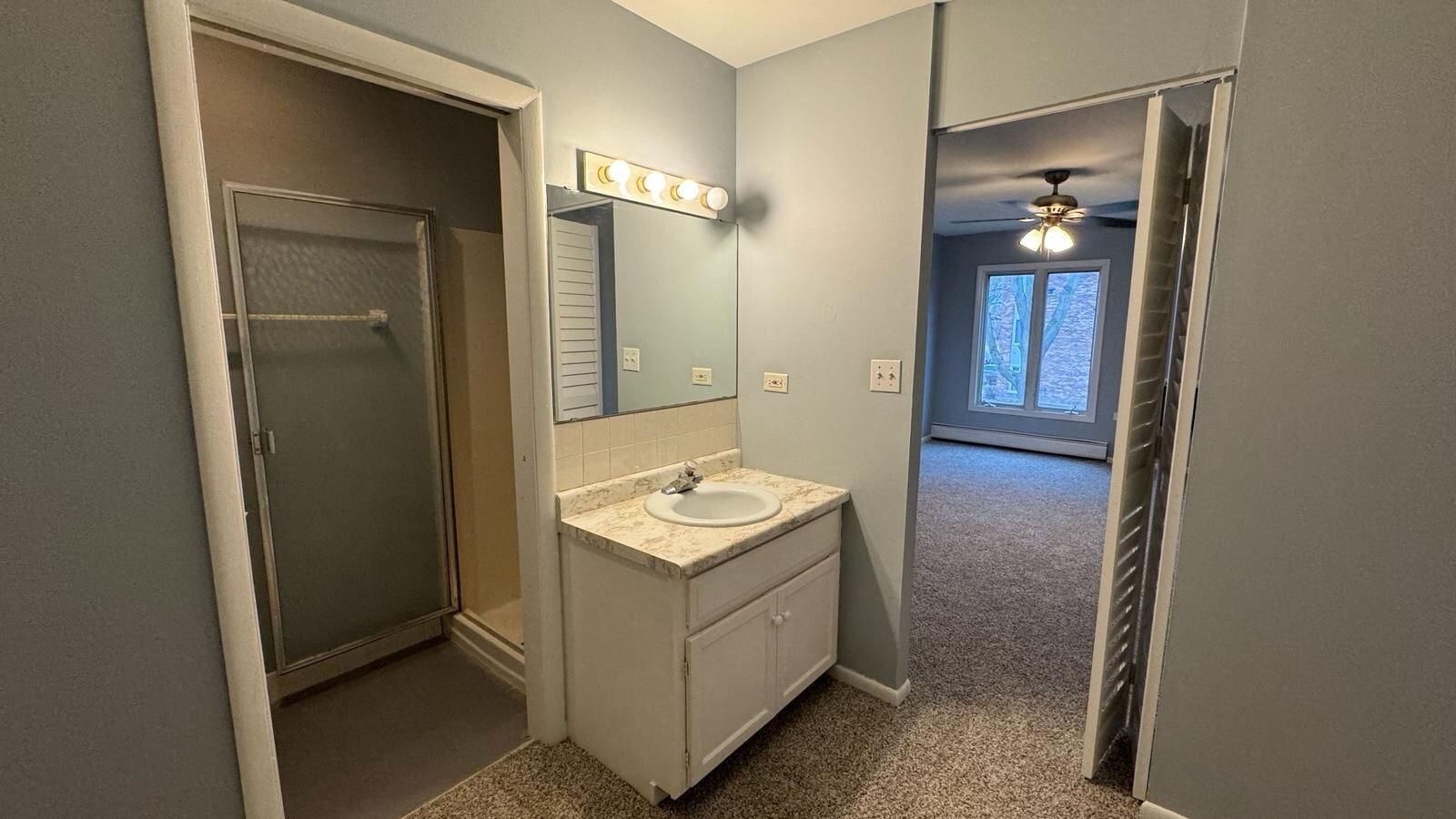 Building Photo - 1041 W Ogden Ave