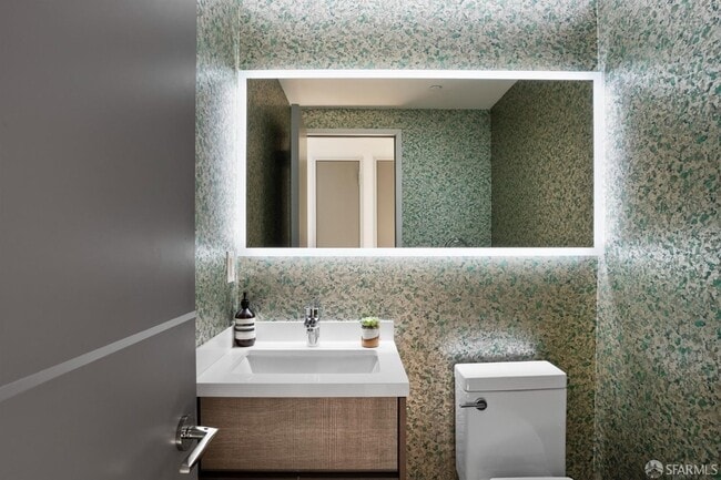 Building Photo - 2830 22nd St