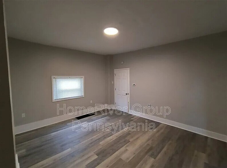 Building Photo - 935 Manton Wy