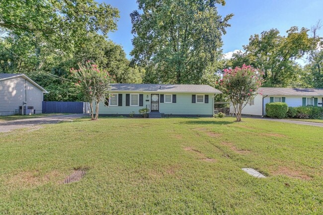 Primary Photo - 517 Sunset Ave