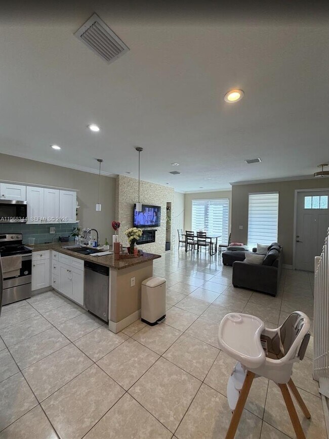 Building Photo - 12762 SW 248th St