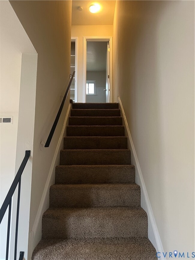 Building Photo - 1013 Liberty Ave