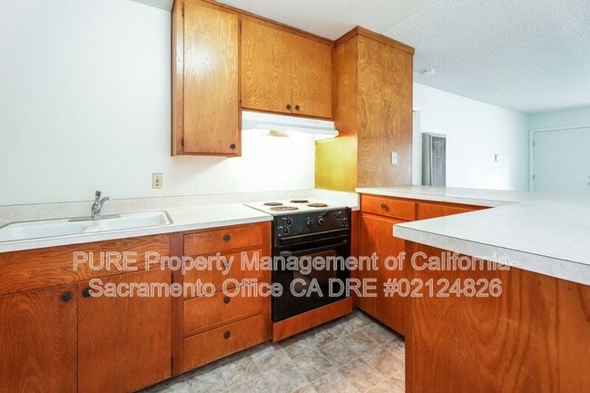 Building Photo - 4525 Pennsylvania Ave