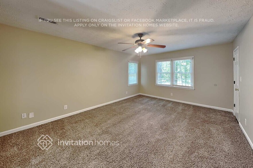 Building Photo - 110 Woodsong Dr