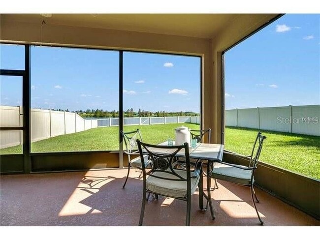 Building Photo - 2274 Geneva Dr