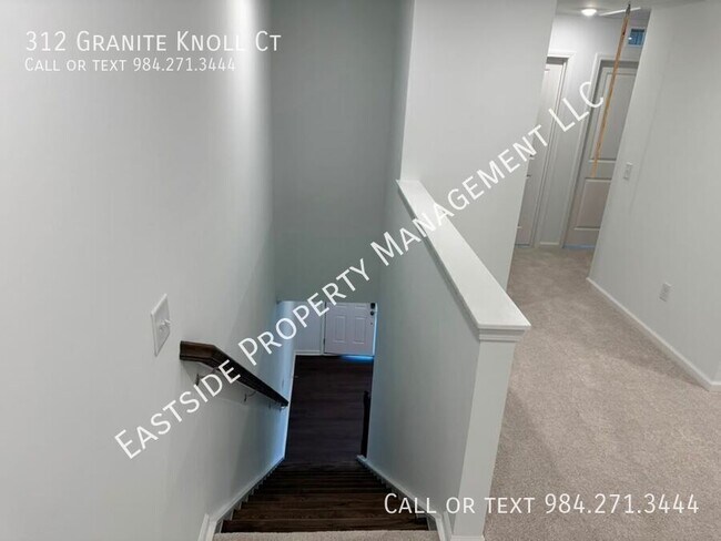 Building Photo - 312 Granite Knl Ct