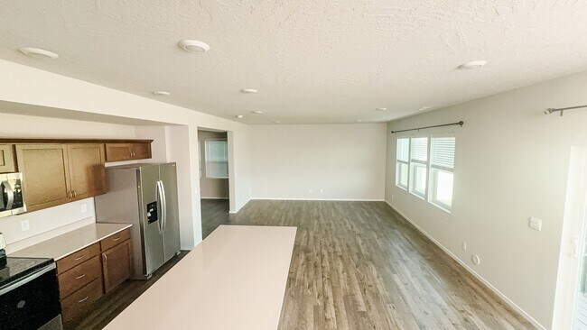 Building Photo - 5513 W Morgantown Ln