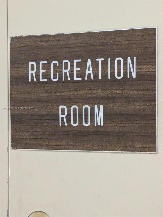 Building Photo - 16751 NE 9th Ave