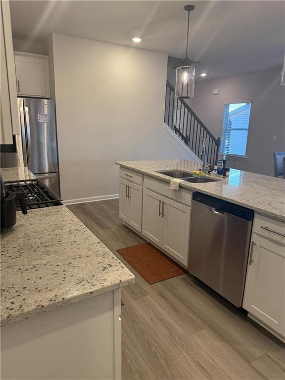 Building Photo - 2028 Avalon Rdg