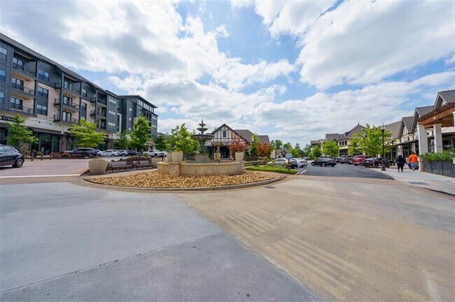 Building Photo - 6655 Sterling Dr