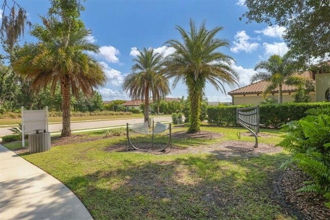 Building Photo - 12930 True Blue Cir