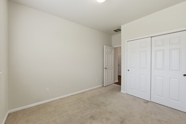 Building Photo - 20126 Graphite Canyon Ct