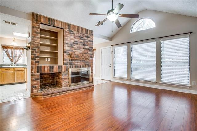 Building Photo - 435 L Thompson St