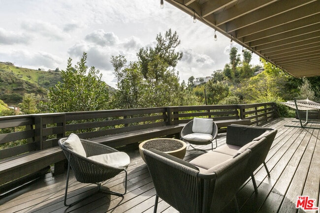 Primary Photo - 2470 Zorada Dr