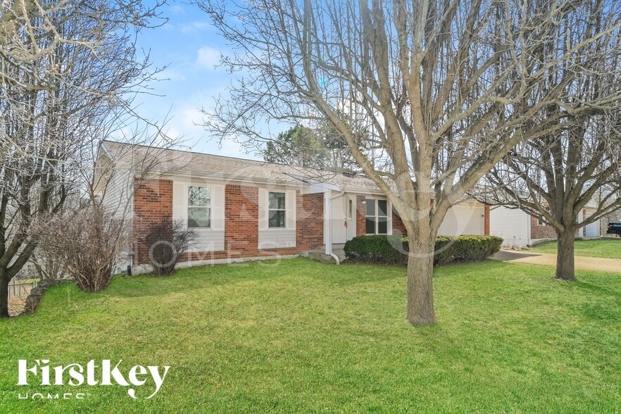 Building Photo - 706 Boca Chica Dr