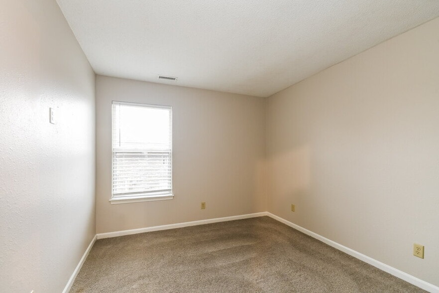 Building Photo - 289 Kimbrough Dr