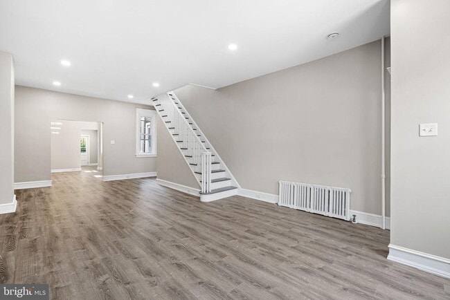 Building Photo - 2257 Ann St