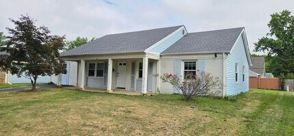 Building Photo - 77 Executive Ln