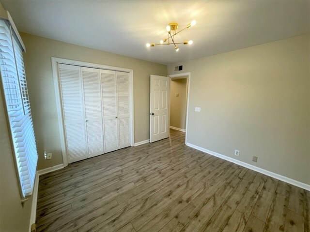 Building Photo - 250 Westfield Dr