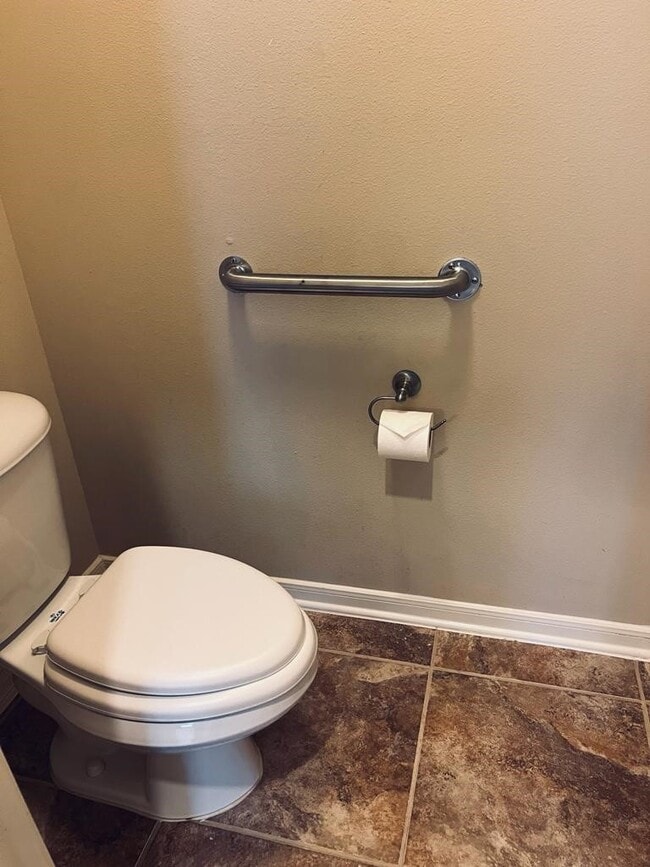 Building Photo - 5235 Valley Bluff Ln