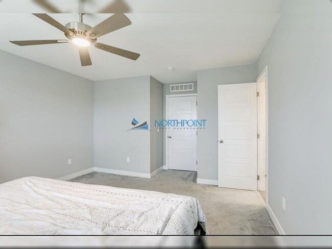 Building Photo - !! MOVE IN SPECIAL: Get 50% OFF on 1st Full Month's Rent when lease is signed by 11/30/2025 !!