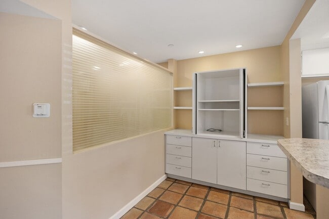 Building Photo - Cozy 1 Bed 1 Bath San Clemente Apartment