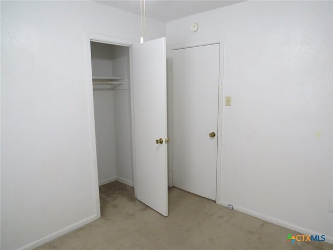 Building Photo - 1404 S 21st St