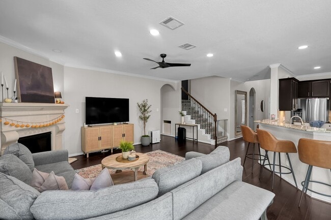 Building Photo - 339 Capriccio Ln