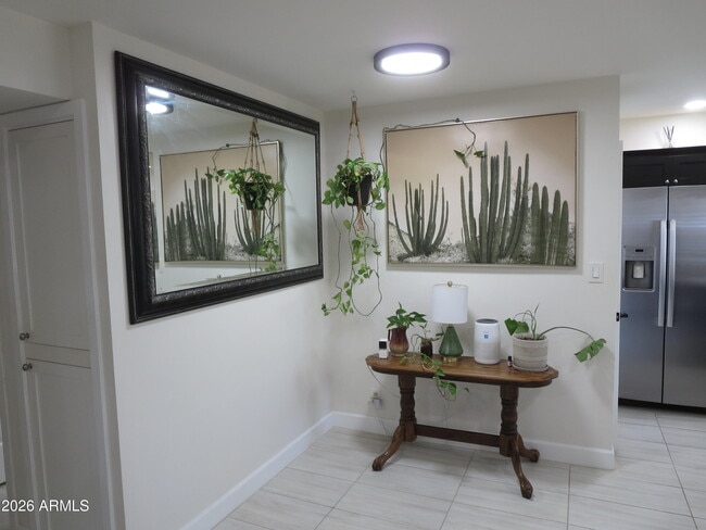 Building Photo - 6212 N 13th Pl