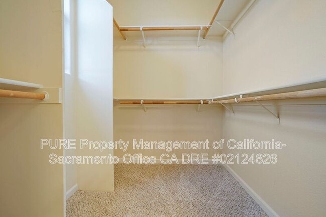 Building Photo - 11091 International Dr
