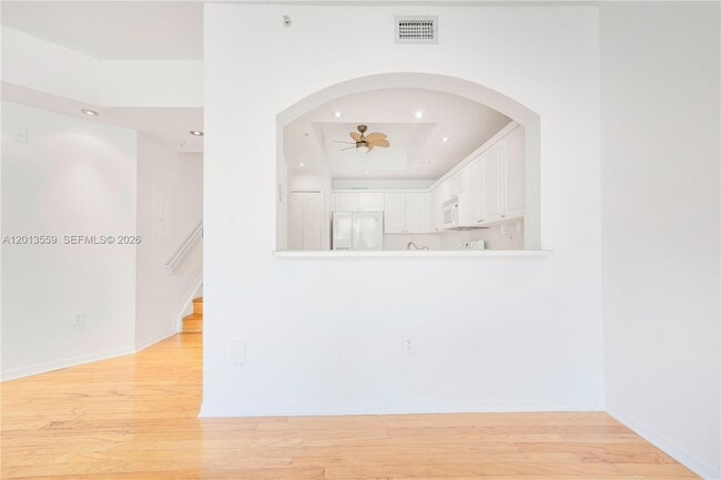 Building Photo - 8912 W Flagler St