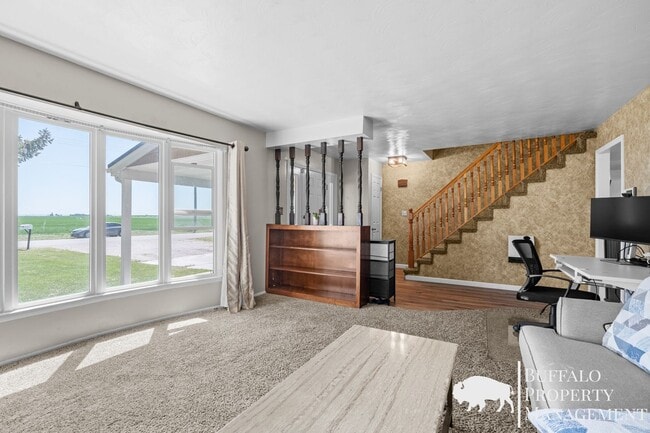 Building Photo - Charming Country Home on 2 Acres | 5 Bed | 3 Bath | Blackfoot, ID