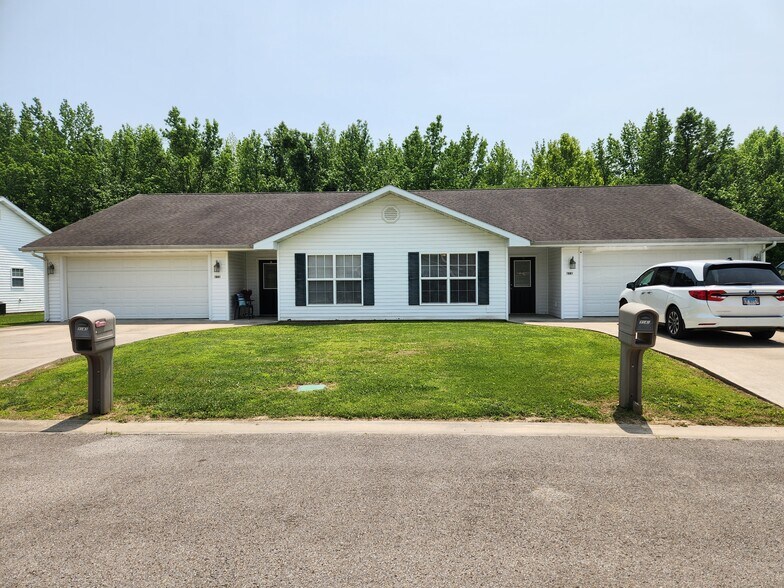 Primary Photo - 1643 Landon Ln