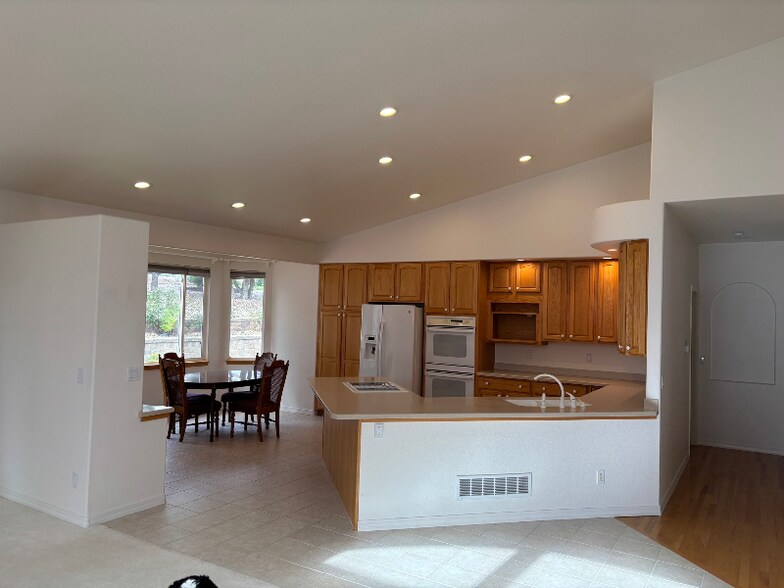 Building Photo - 1809 Little Bear Ct