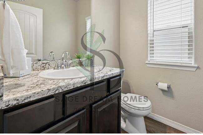 Building Photo - Beautiful 5 Bed + Office Home with 3-Car Garage in Desirable Lorson Ranch!