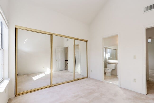 Building Photo - 3 Bed / 3 Bath single family home with huge backyard in Foster City. YouTube tour!!