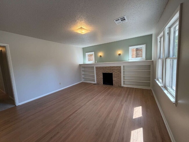 Building Photo - 1521 NW 41st St