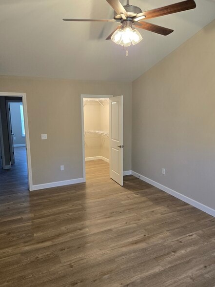 Building Photo - 2641 Cherry Farms Dr