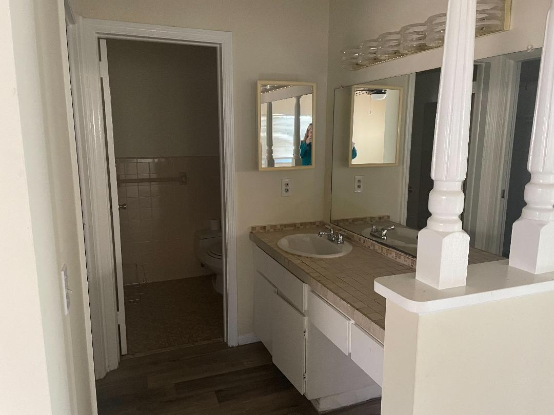 Master Bath - 1431 Flagler Blvd