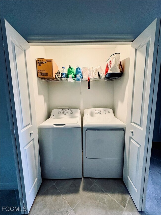 Building Photo - 15155 Bluffton Lane