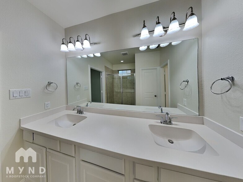 Building Photo - 3317 Damsel Sauvage Ln