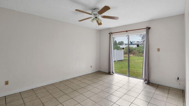 Building Photo - 2121 S San Gully Rd