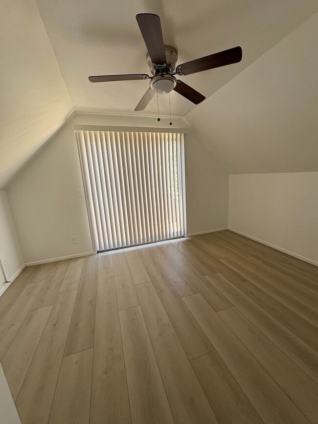 Building Photo - 3 bedroom Munds Park Home